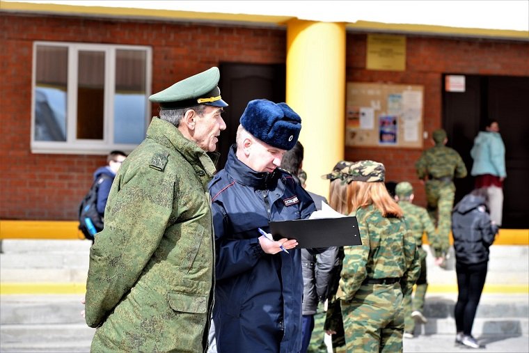 Сотрудники Линейного отдела полиции на станции Чусовская приняли участие в военно-патриотической игре «Зарница-2018»