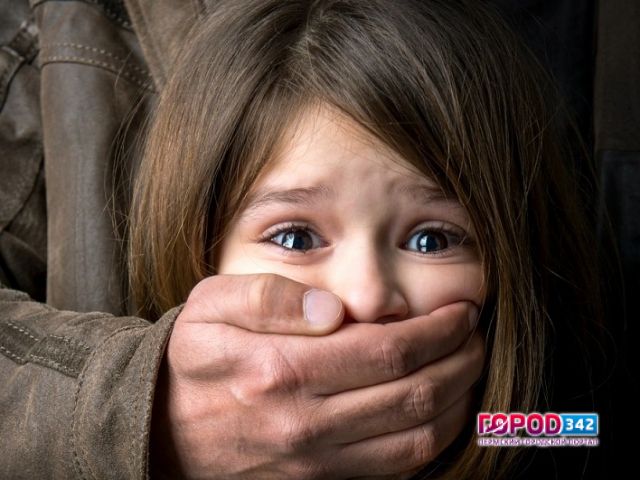 Житель Пермского края, неоднократно насиловавший малолетнюю падчерицу, приговорен к 17 годам лишения свободы