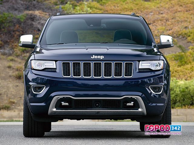 Джип уходил от полицейской погони и протаранил иномарку