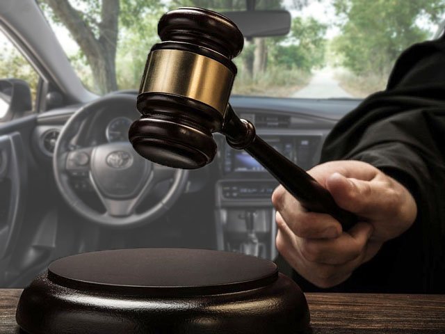 Пермяк, умышленно наехавший автомобилем на оппонента, приговорен к обязательным работам