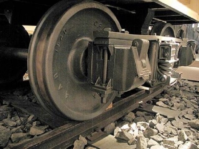 Сотрудники транспортной полиции Перми выявили на железной дороге несовершеннолетних, которые переходили пути в неустановленном месте