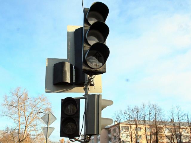 4 июня в Перми отключат светофоры на двух перекрестках