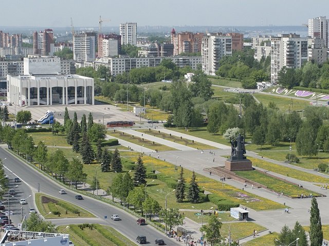 Пермская эспланада преображается к юбилею при активном участии жителей города