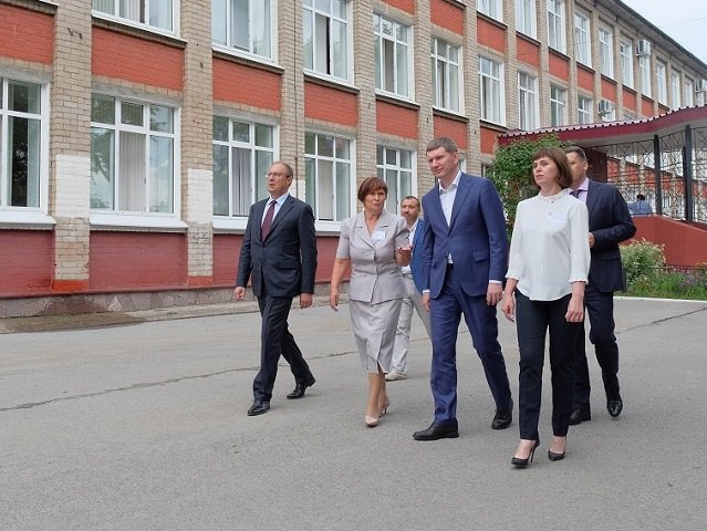 Новые системы безопасности детей в пермских школах