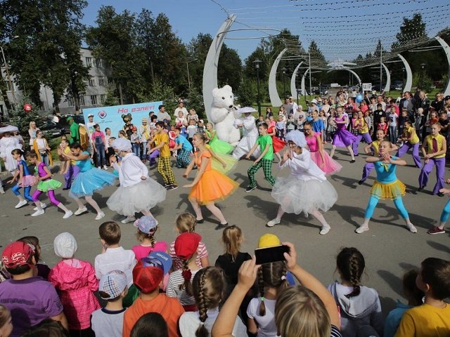 360 детей работников «Пермских моторов» впервые пойдут в школу