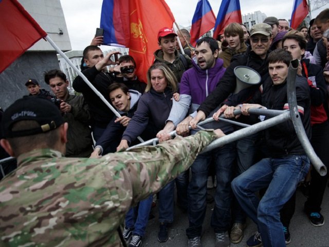 В Перми на несанкционированной акции протеста против повышения пенсионного возраста задержали 24 человек