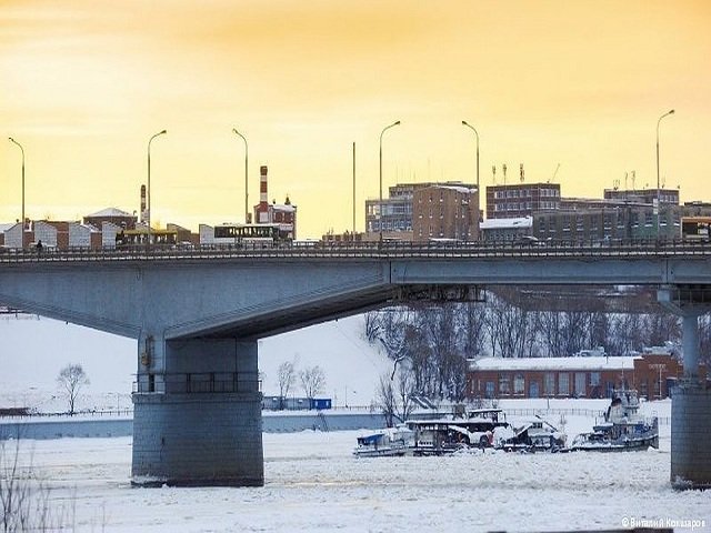 В акватории Камы отбуксировали две группы дрейфующих плавсредств