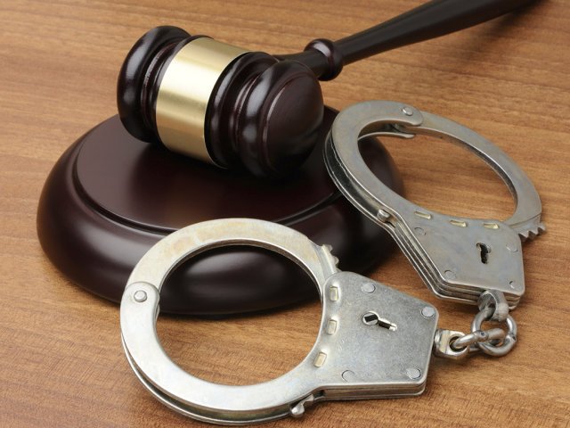 В Прикамье мужчину ранили во время встречи с приятелем