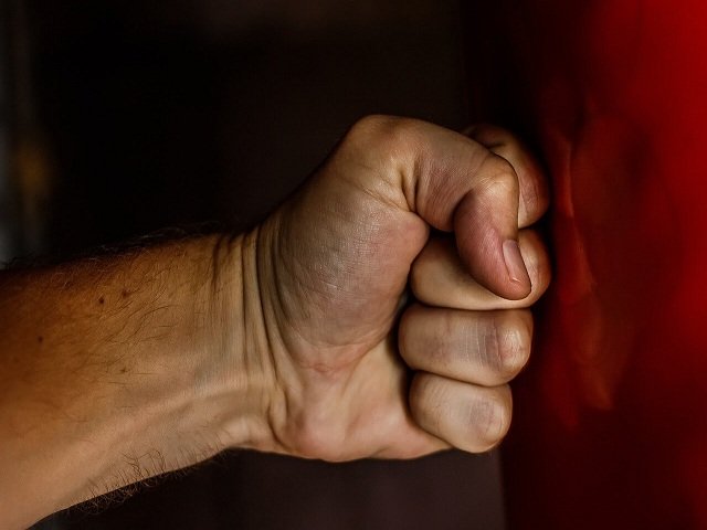 В Мотовилихе пасынок избил пьяного отчима
