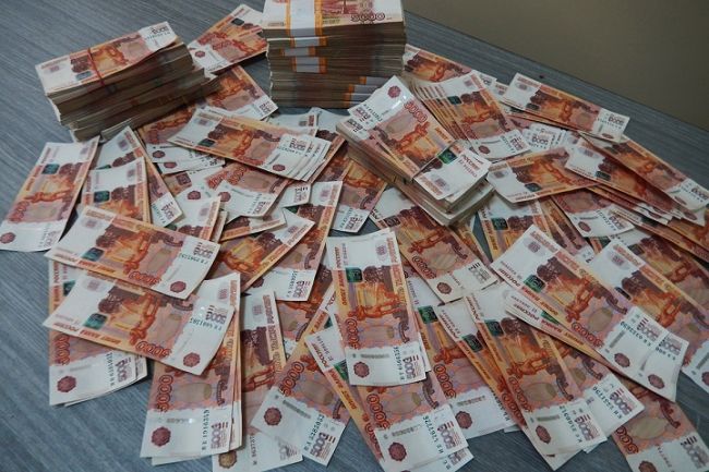 Пермячке выдали в банке миллион вместо 12 тысяч