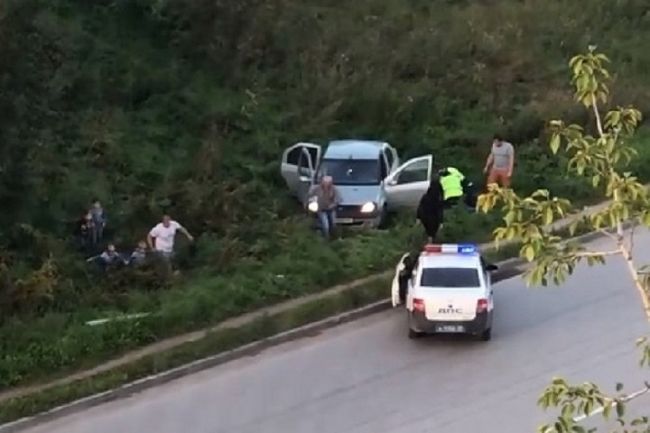 В Березниках пьяный водитель катал детей