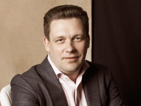 Вице-премьер Перми уехал из России накануне обысков в его структурах