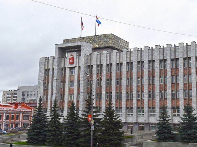 Пермский край вторую неделю живет без губернатора
