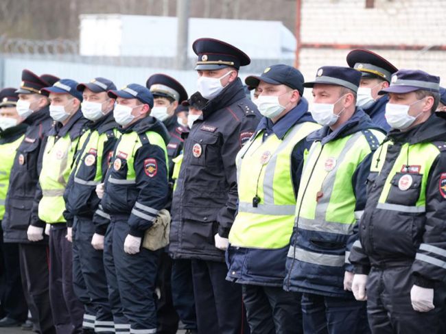 На период самоизоляции полицейские перекрыли въезды в Пермь