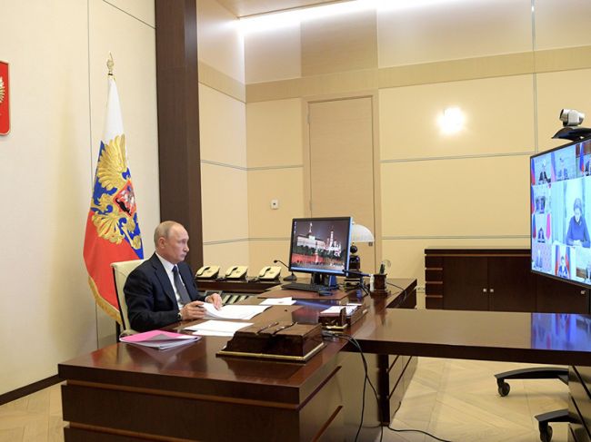 Путин вновь обратится к россиянам
