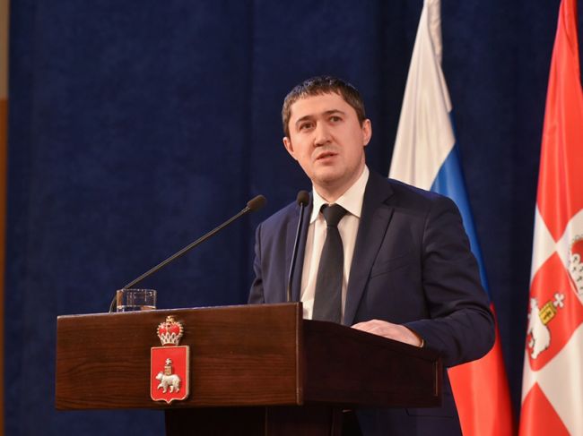 Губернатор Пермского края ушел на больничный