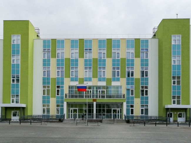 В Перми школа, где скончался директор, переведена на «удаленку»