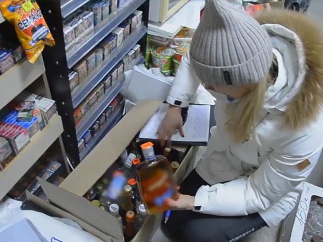 В Перми полицейские вычислили магазин, где продавали спиртное по ночам