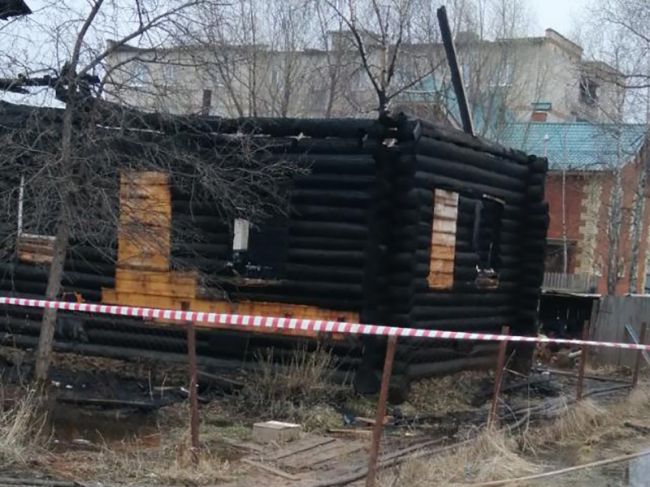 На пожаре в Пермском крае погибли восемь человек