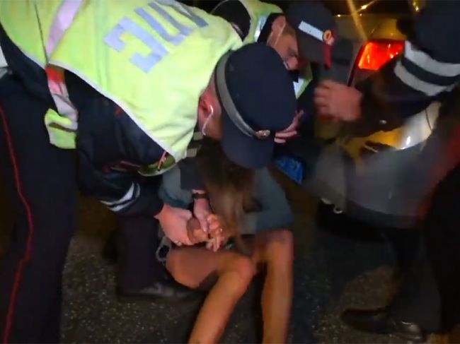 В Перми пьяная автоледи укусила инспектора ДПС