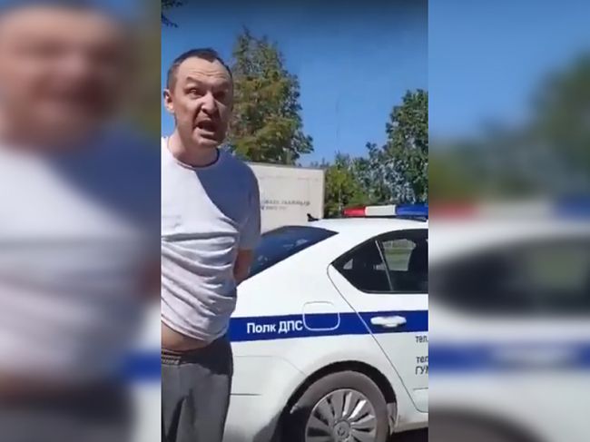 Экс-депутат Бурнашов признал вину в нападении и оскорблении полицейского