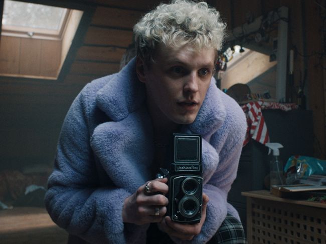 Во втором сезоне сериала «Эпидемия» играет актер из Пермского края