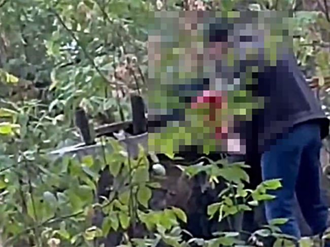В Перми парочка занялась любовными утехами рядом со школой