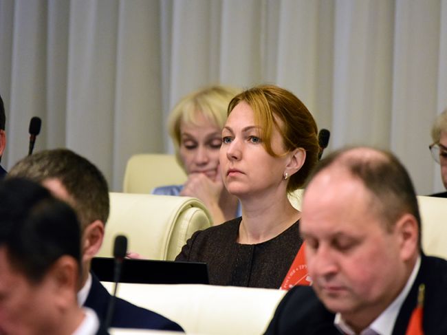 Пермские справедливороссы предлагают инвестировать в людей, а не в долгострои