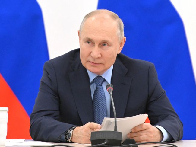 Путин в октябре может посетить Пермь