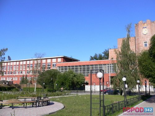 У ПГНИУ появился свой колледж