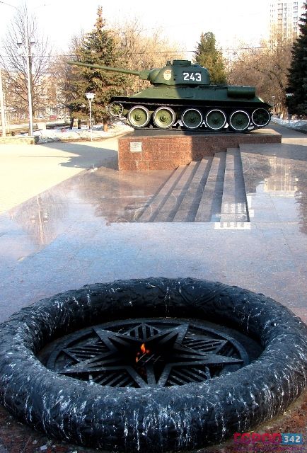 Мемориал Воинам - Героям добровольческого танкового корпуса