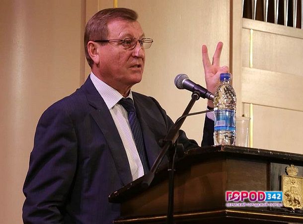 Инспектируя больницу, Геннадий Тушнолобов застрял в лифте