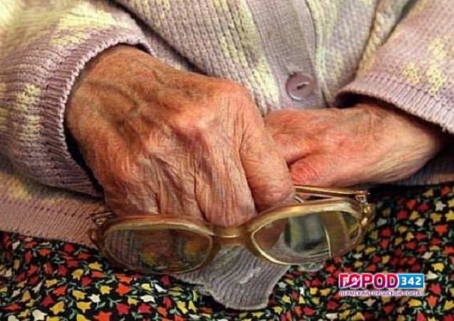 В Прикамье чиновница обвиняется в махинациях с ветхим жильем стариков