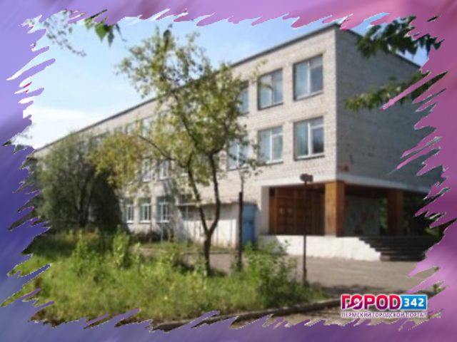 В Мулянской средней школе, где дети отравились парами краски, вновь начались учебные занятия