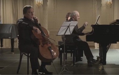 «Золото партии». 2 млрд. $ в офшорах Путина