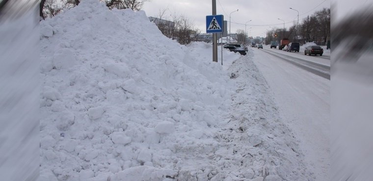 ГИБДД оштрафует подрядчиков за плохую уборку дорог в Перми